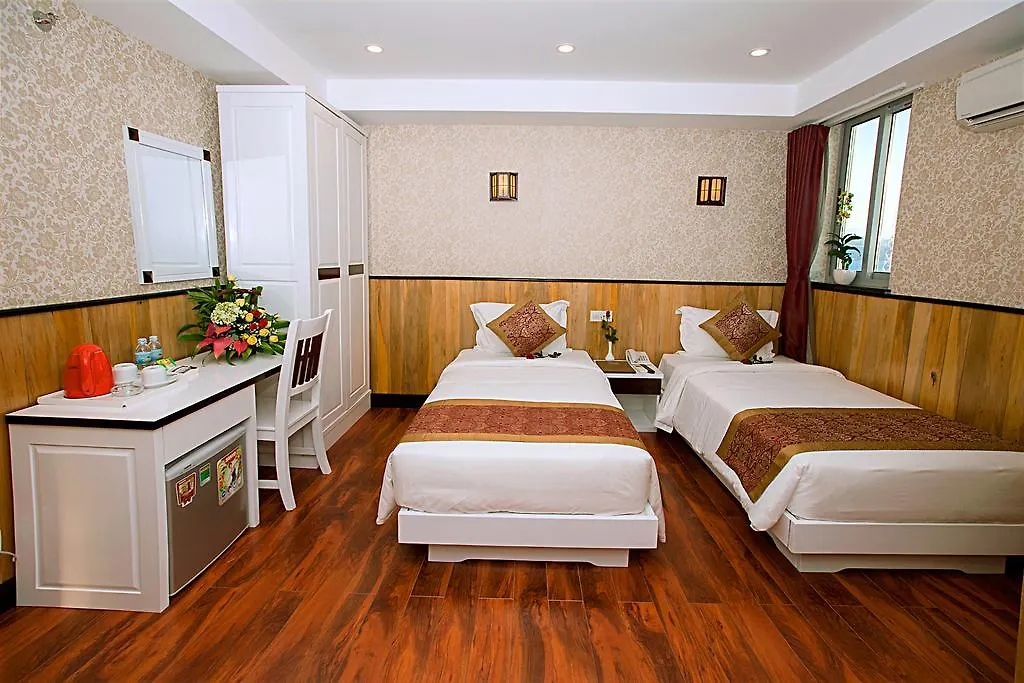 Golden Rain 2 Hotel Nha Trang 4*,  Vietnam